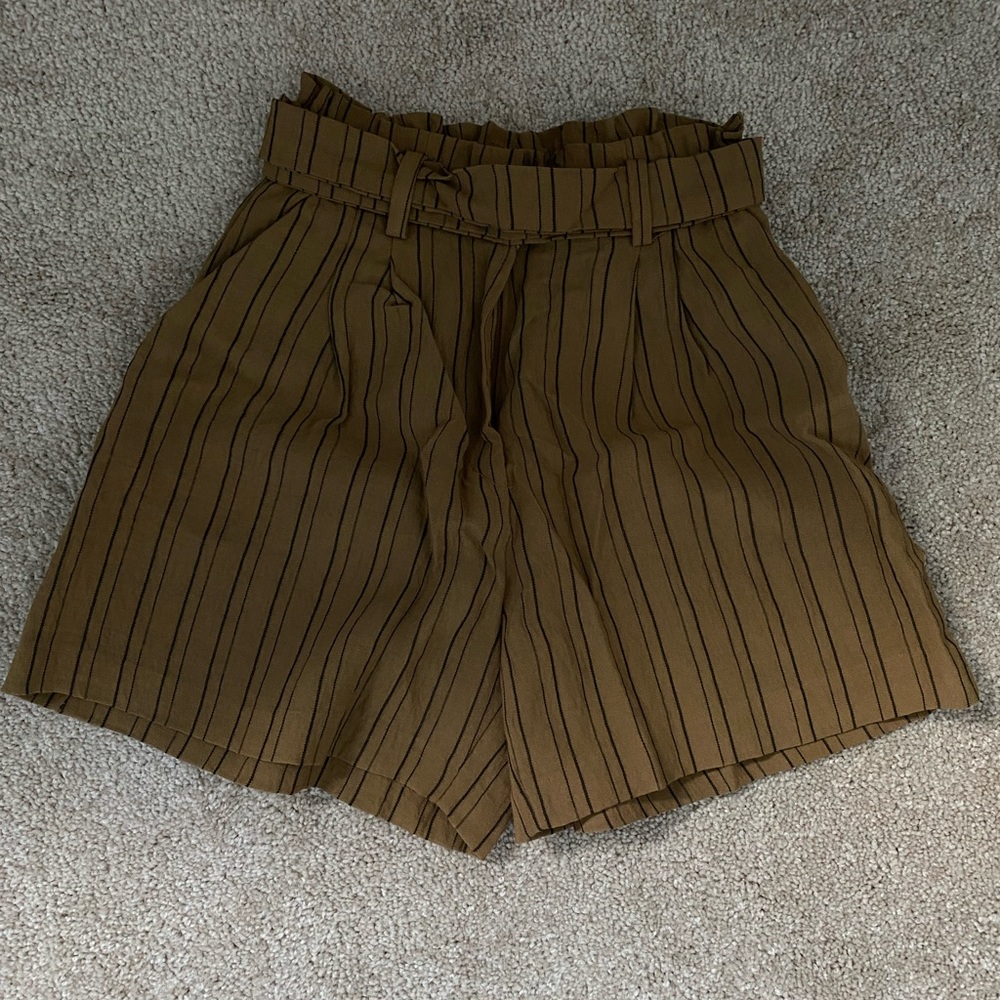 High waisted flowy shorts